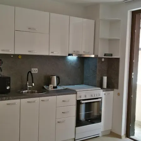 парк юлия Apartment Sandanski