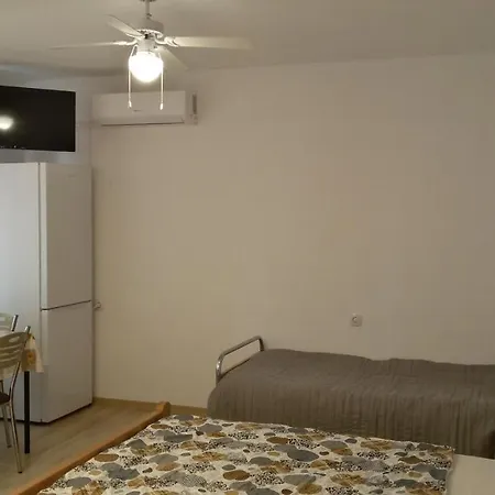 парк юлия Apartment *