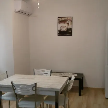Appartamento парк юлия *